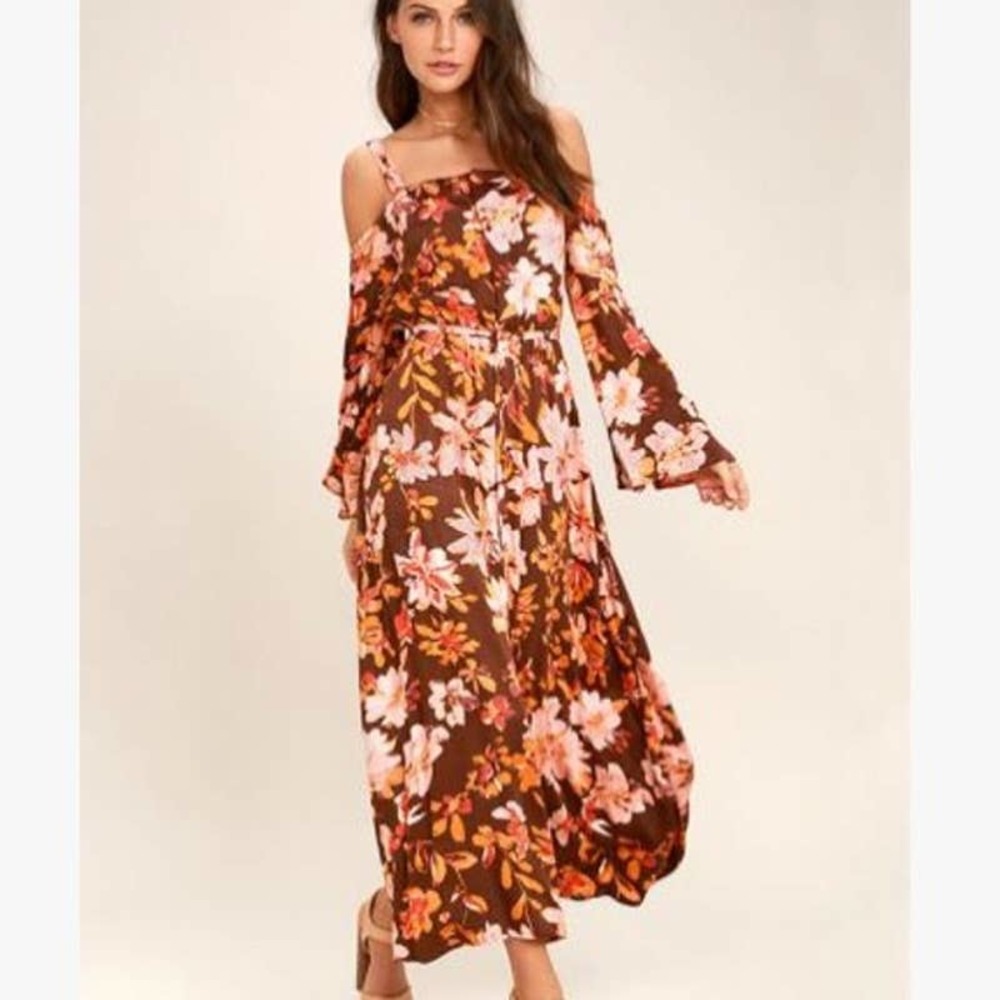 Somedays Lovin' She's a Wildflower Cold Shoulder Maxi Dress Size Medium Burgundy